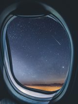 吞噬星空动漫封面缩略图，宇宙星空背景热血科幻风格